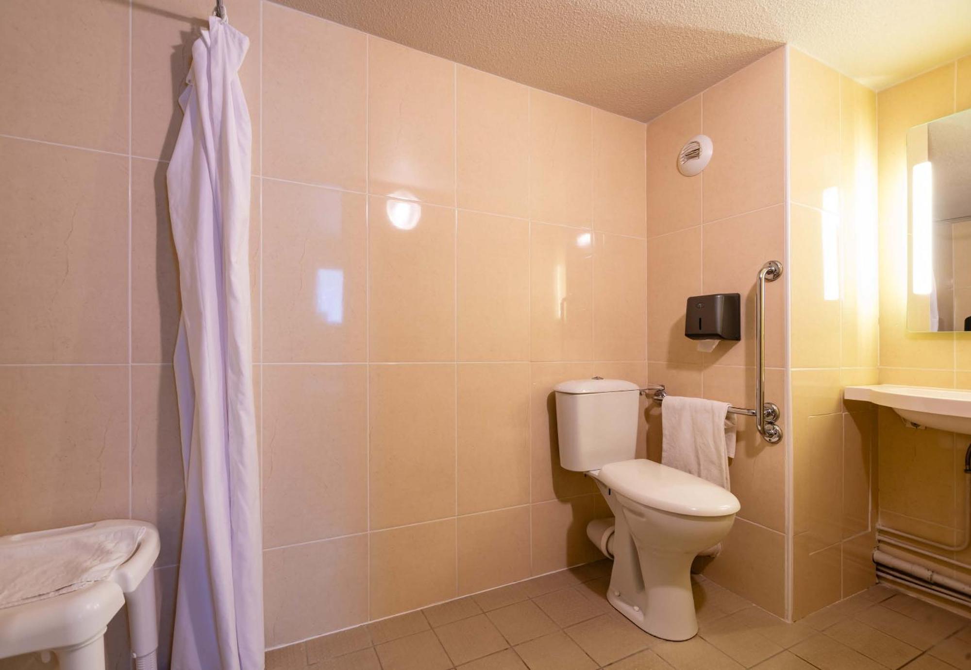 B&B Hotel Valence Nord Bourg-les-Valence Bagian luar foto
